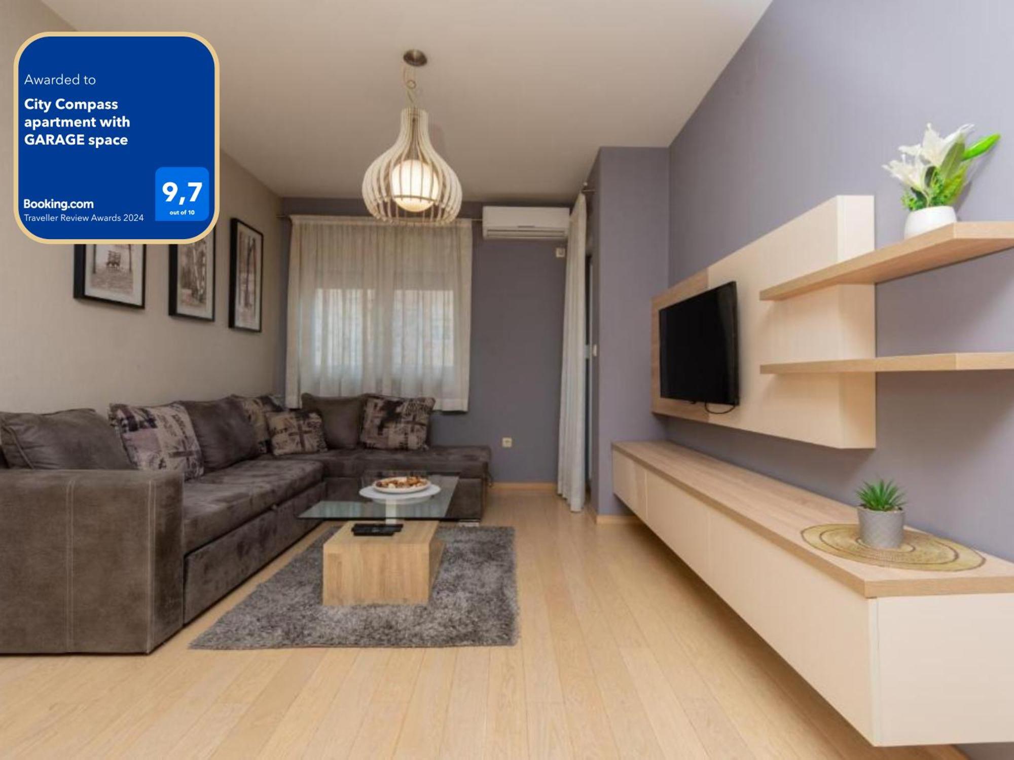 City Compass Apartment With Garage Space Podgorica Exterior photo
